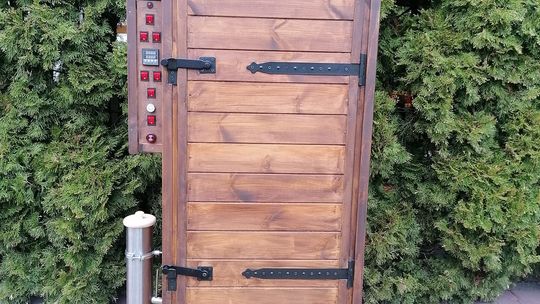 Czym kierować się przy wyborze wędzarni elektrycznej?