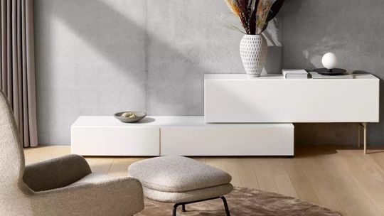 Meble skandynawskie i magia kominka