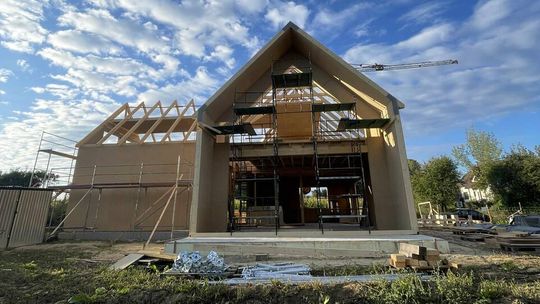 Młodzi stawiają na kominki