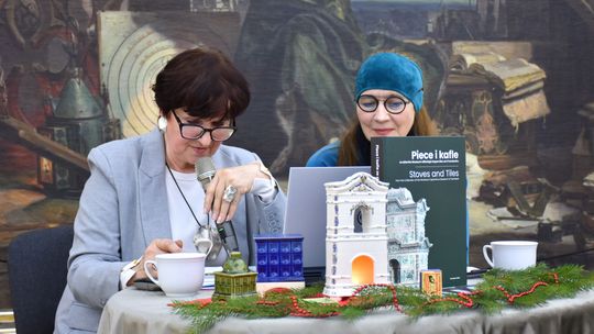 Piece i kafle ze zbiorów Muzeum Mikołaja Kopernika we Fromborku