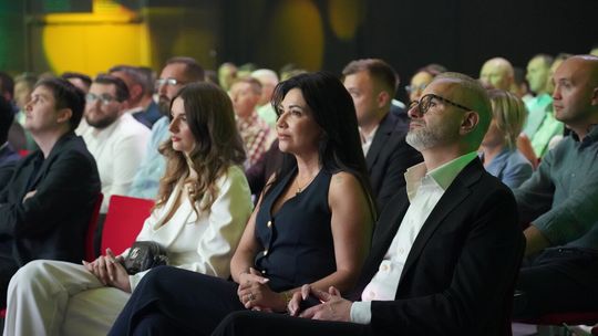 Rozwój bez zapominania o korzeniach, czyli jak może przebiegać rozwój firm