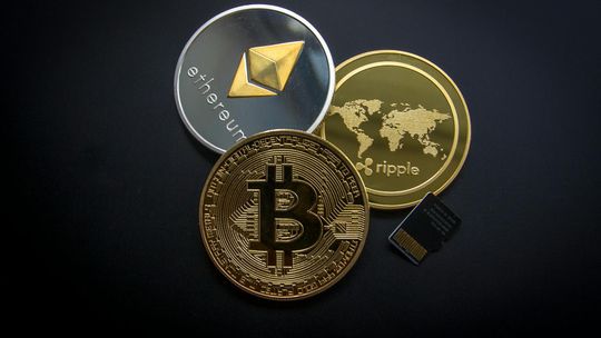 Zmienność kryptowalut: co to jest i jak ją śledzić online?
