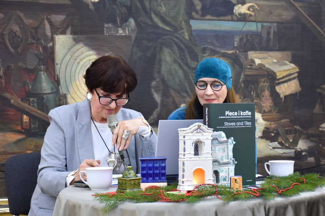 Piece i kafle ze zbiorów Muzeum Mikołaja Kopernika we Fromborku