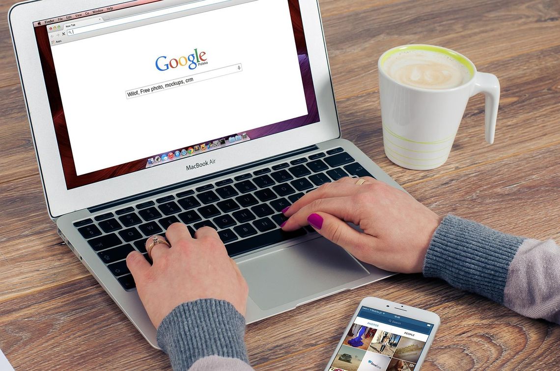 Zastosowanie SEO i AI w małej firmie SEO w małej firmie