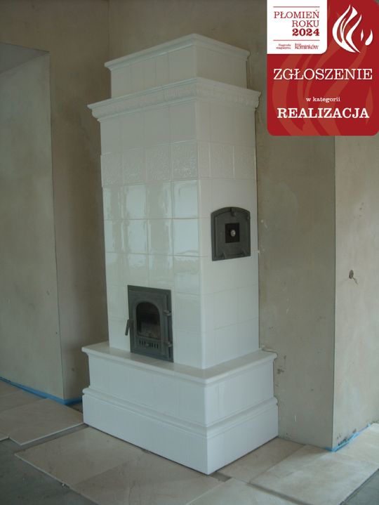 biały kaflowy piec