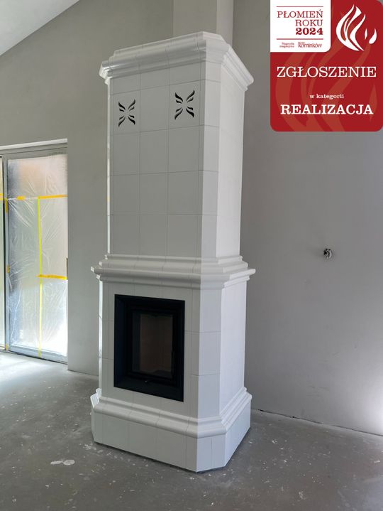 Piec kaflowy biały