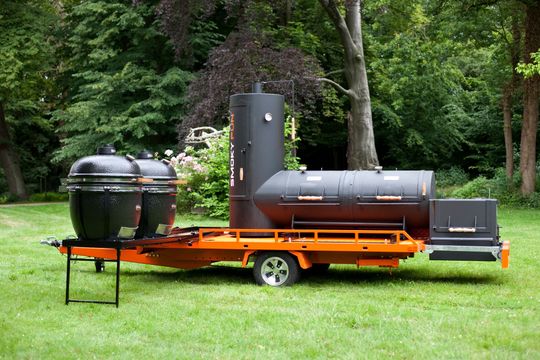 wędzarka + grill ceramiczny grille ceramiczne w połączeniu z wędzarką