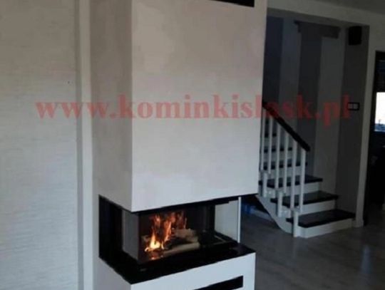 Kominek trójstronny