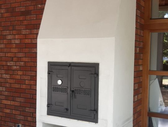 Realizacja kominka  3-szybowego INTRA SM C