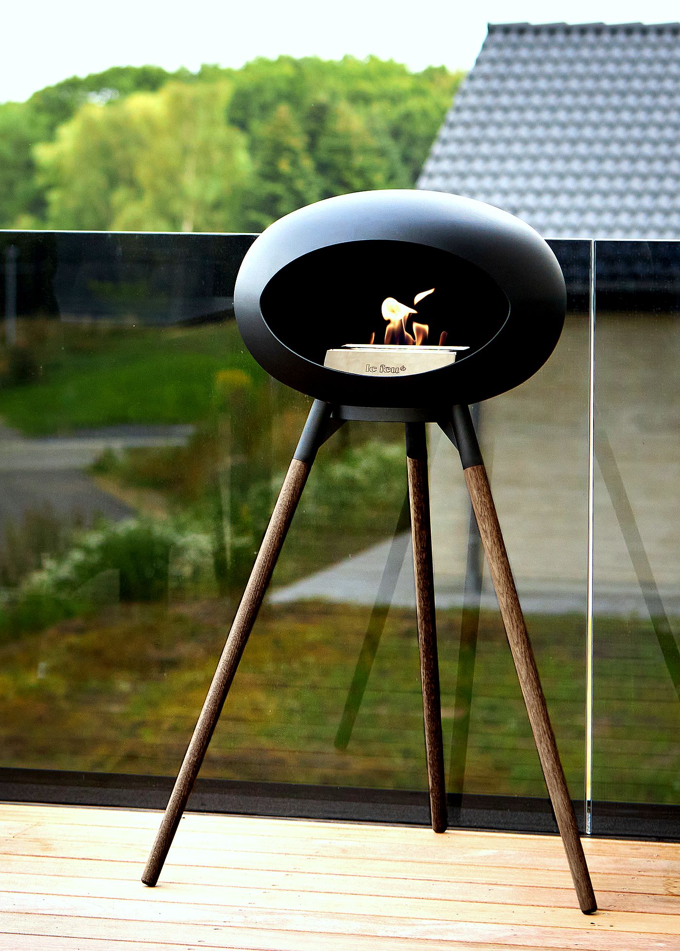 jak wyposażyć kuchnię ogrodowa_kominek-tarasowy-le-feu