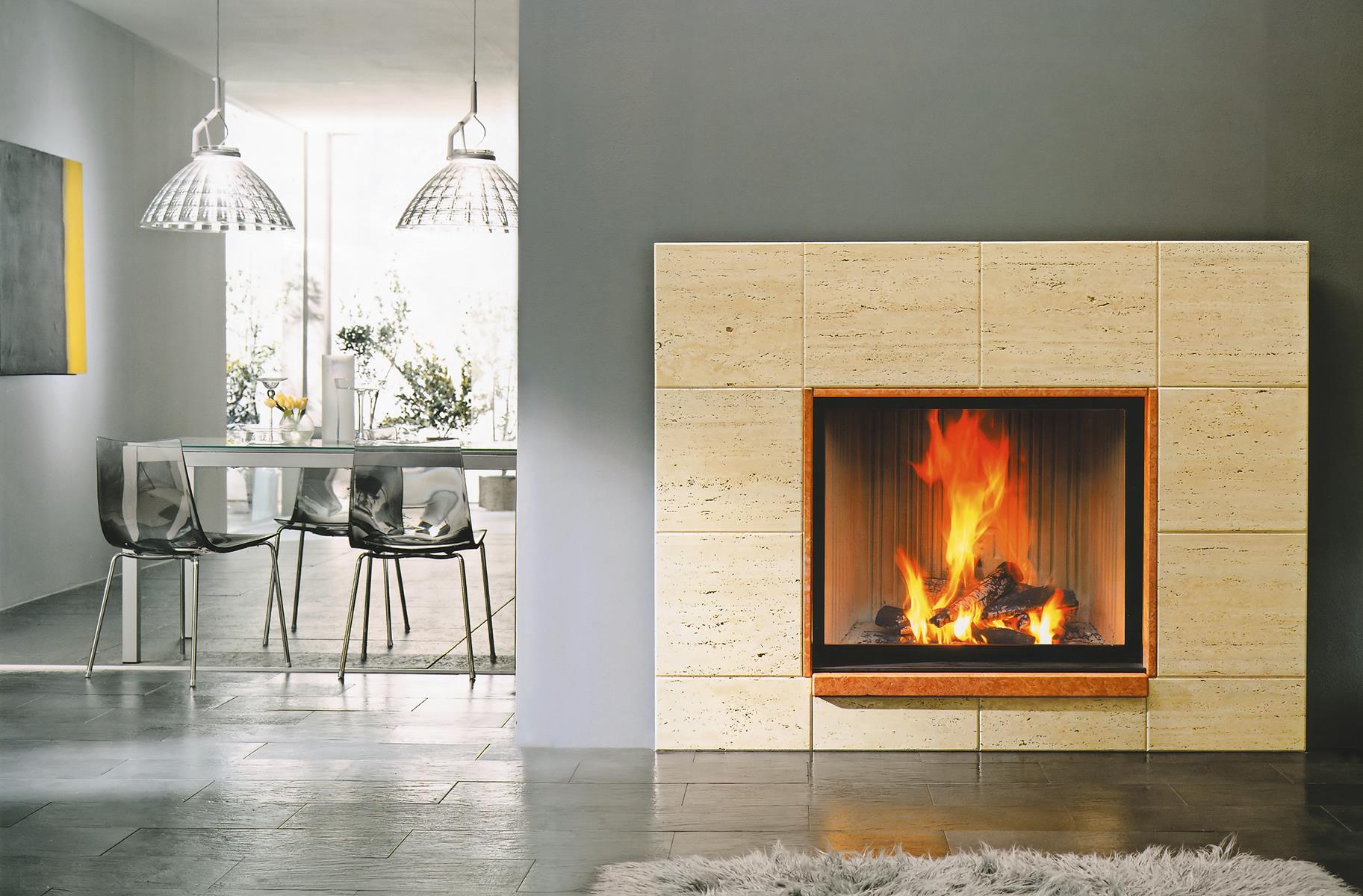 kominek w obudowie z kamienia