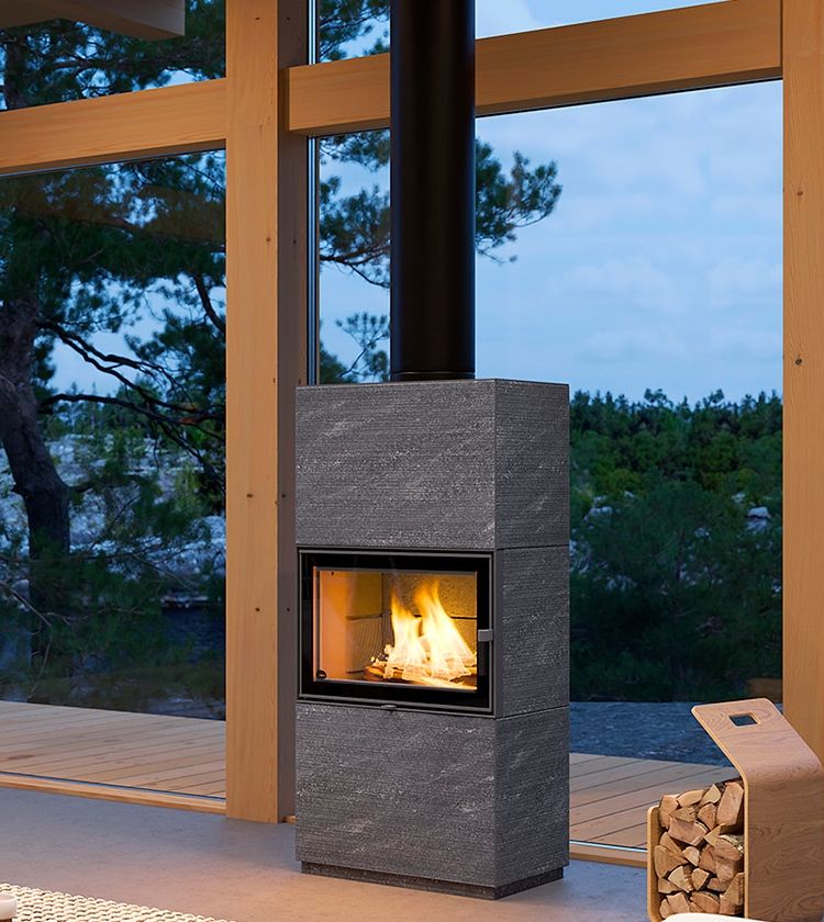 kominki-i-piece-akumulujace-cieplo-obudowa-ze-steatytu-kominkarnia