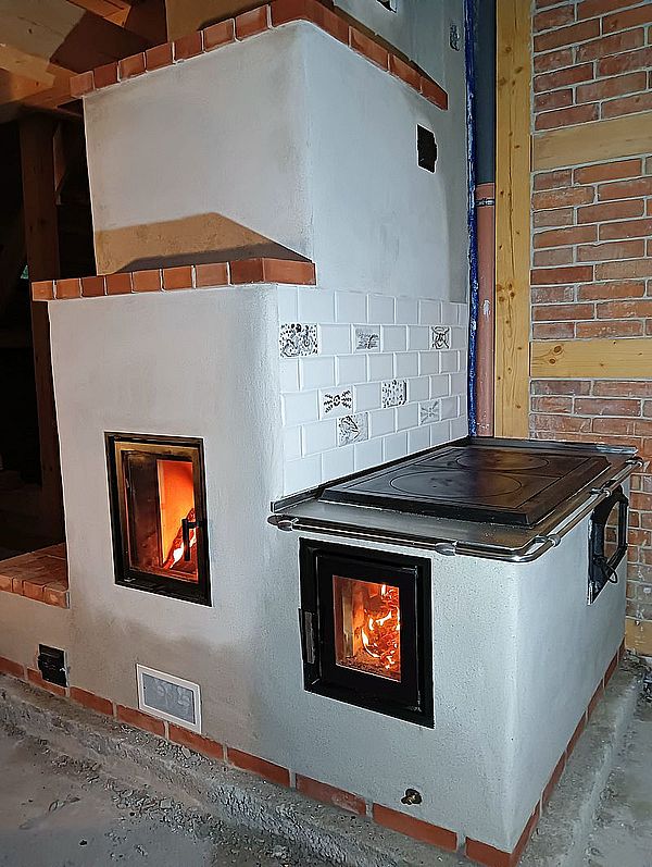 kuchnia-kaflowa-polaczona-z-piecem-kaflowym