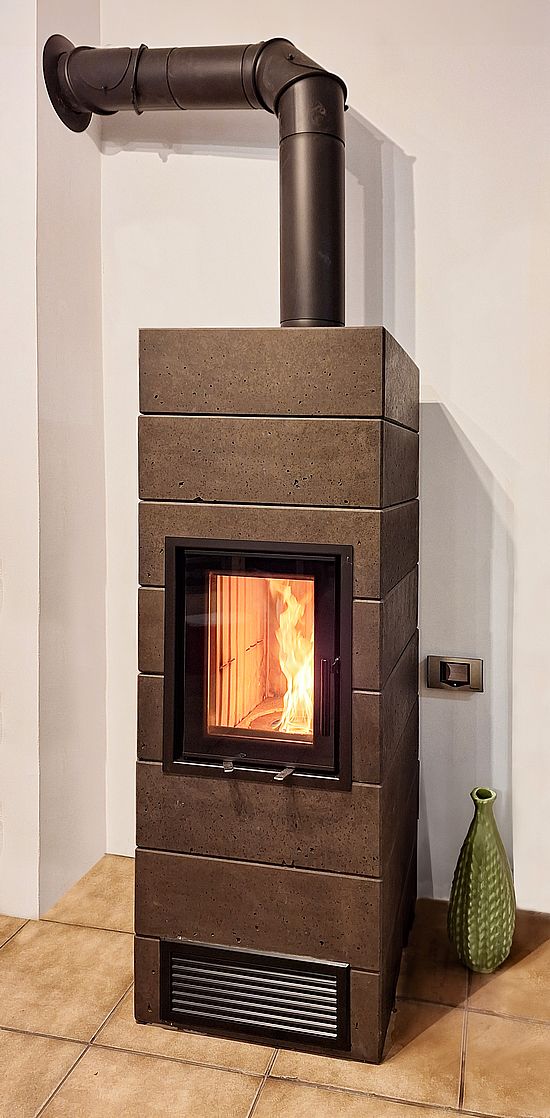ogrzewanie-domow-drewnem-pieco-kominek-modulowy
